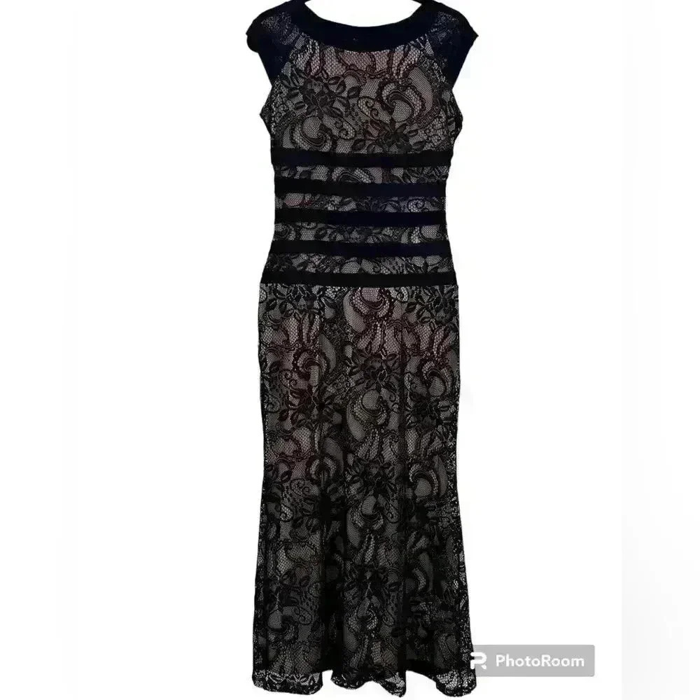 Candalite Evening Lace Dress